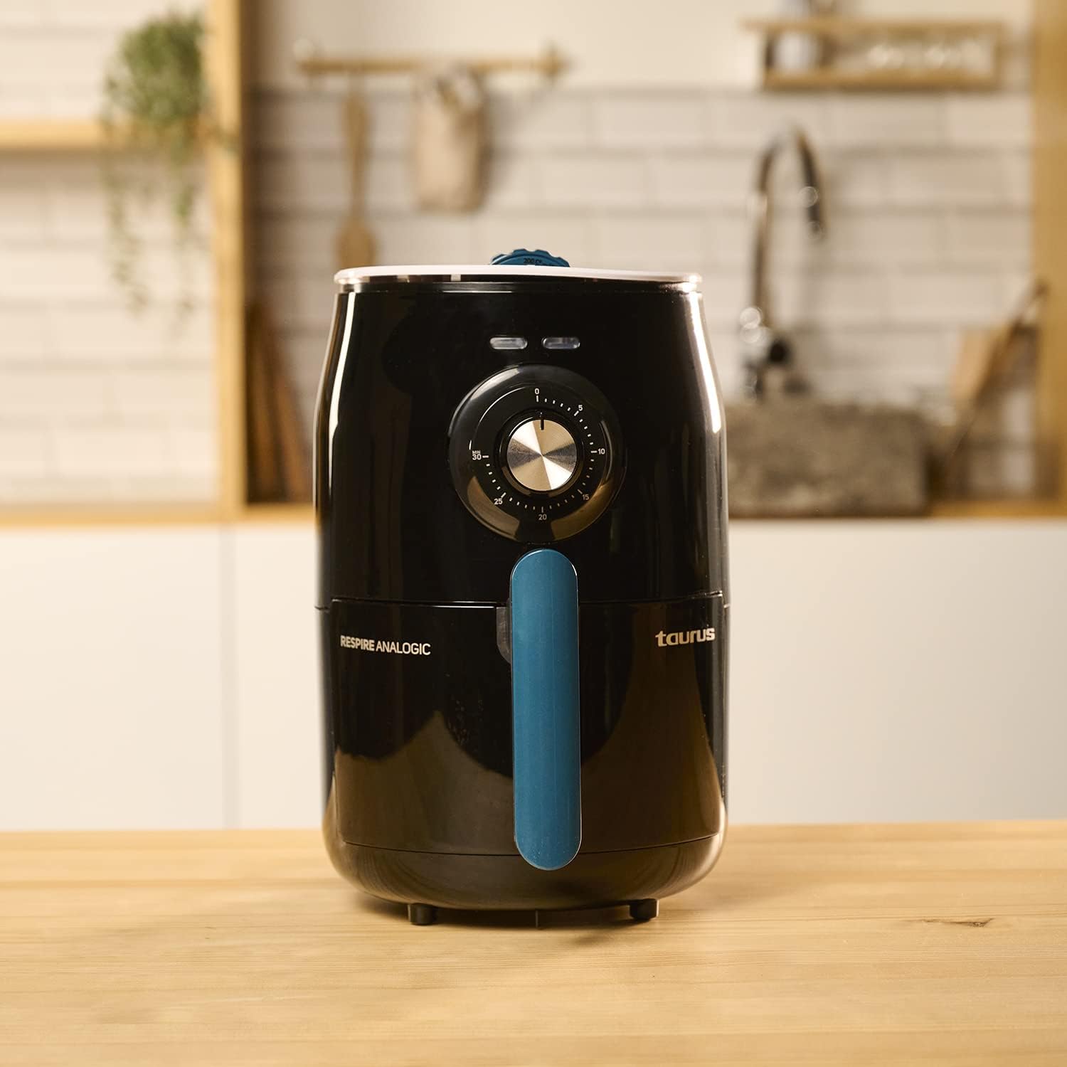 air-fryer-Taurus-973973000-1.5-litres-noir-2