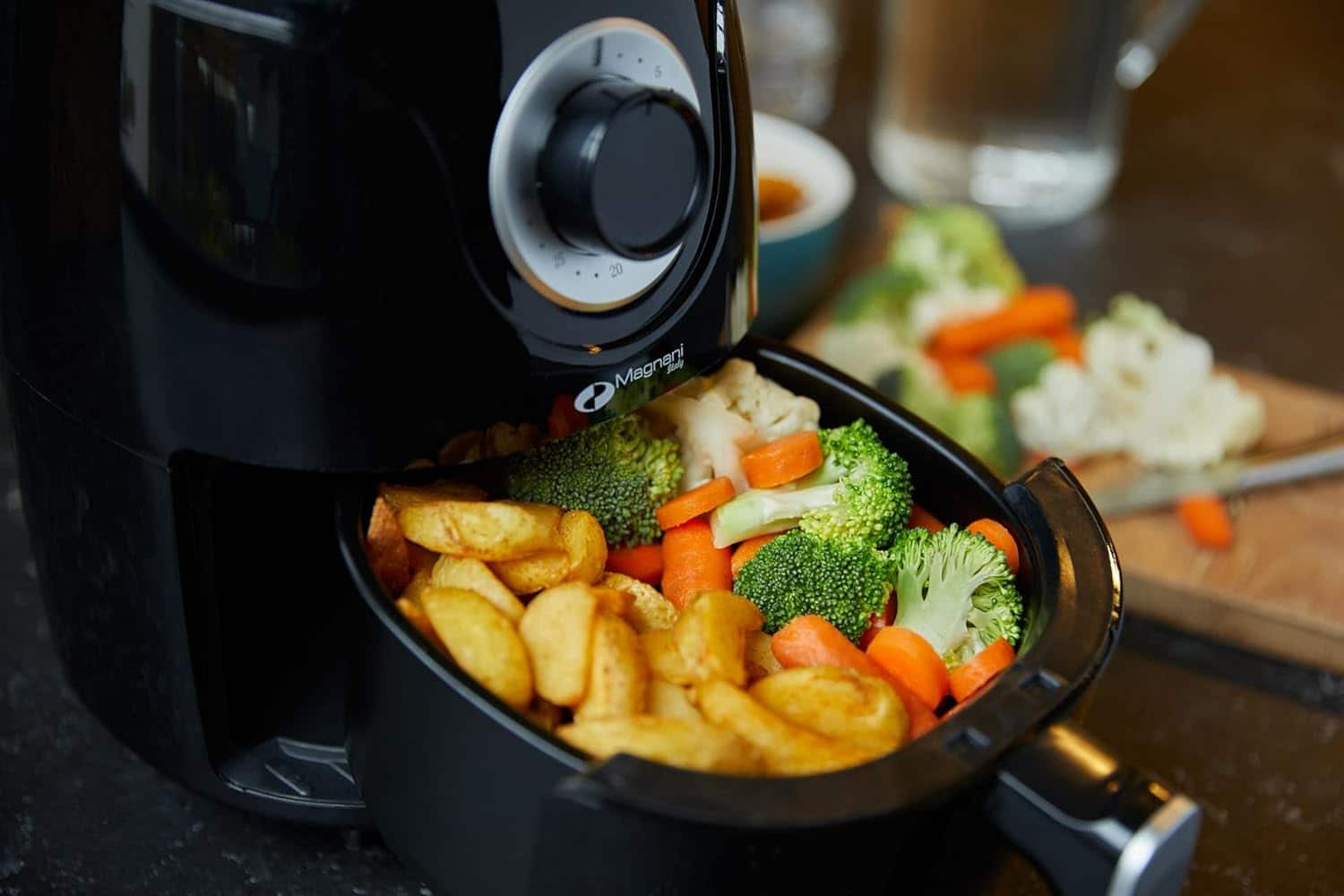 air-fryer-magnani-8720195381686-2.4-litres-noir-3