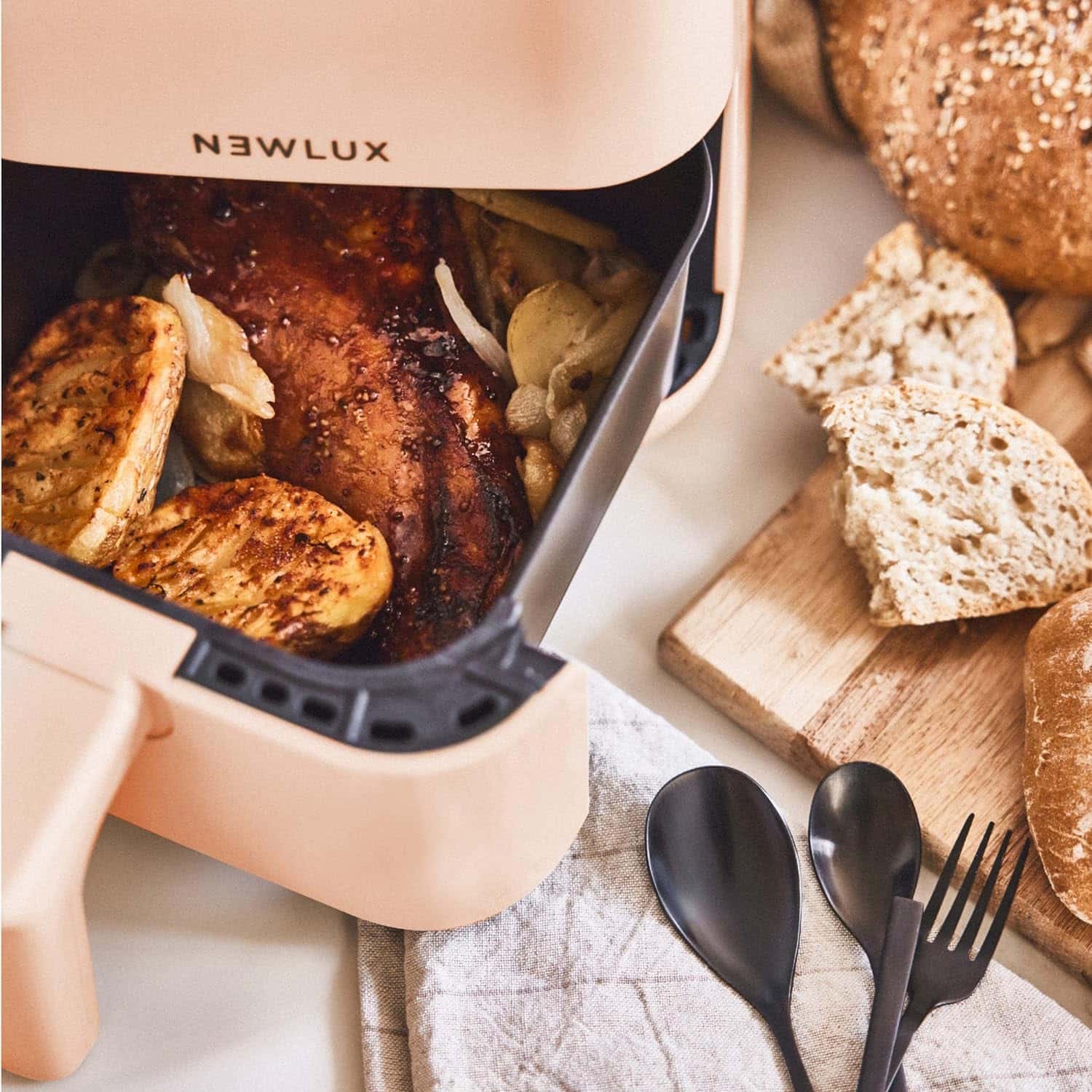 air-fryer-newlux-Air-Power-V20-couleur-Corail-2-litres-2