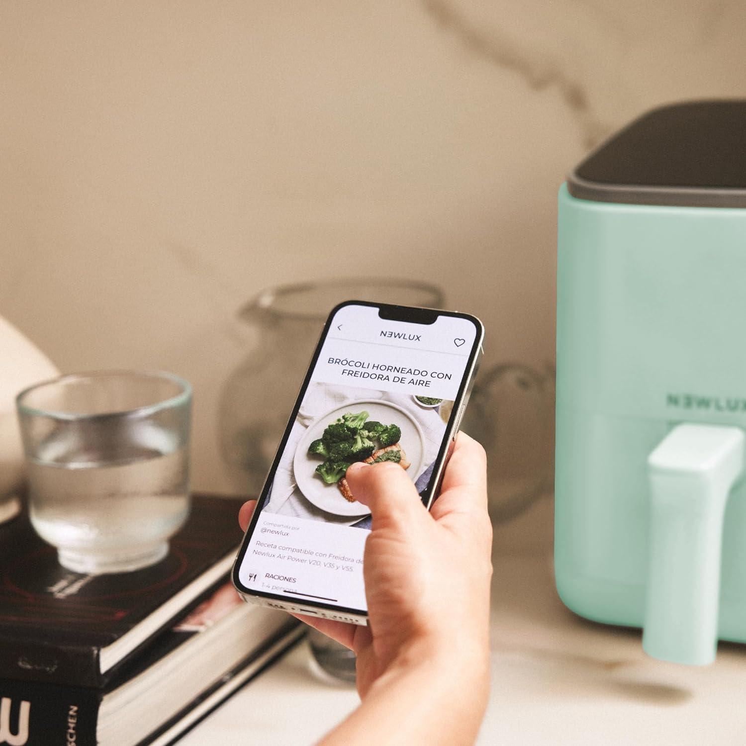 air-fryer-newlux-Air-Power-V20-couleur-vert-2-litres-3