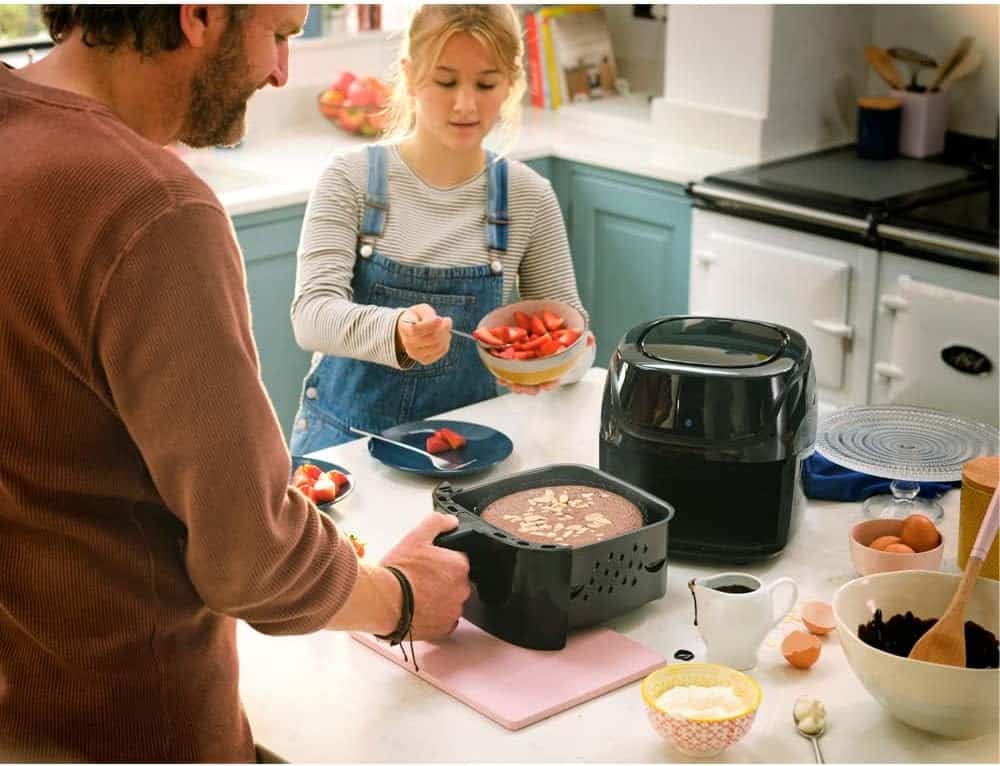 air-fryer-russell-hobbs-27160-56-4-litres-noir-3