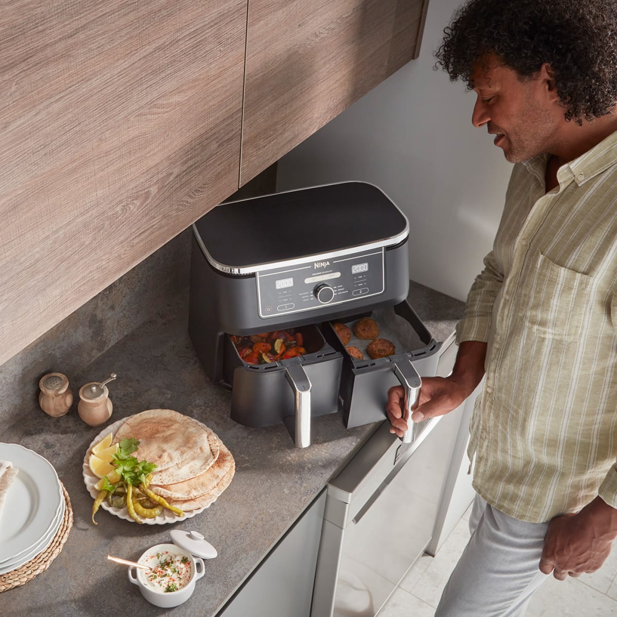 air-fryer-ninja-foodi-max-dual-zone-af400uk-9-5-litres-noir-2